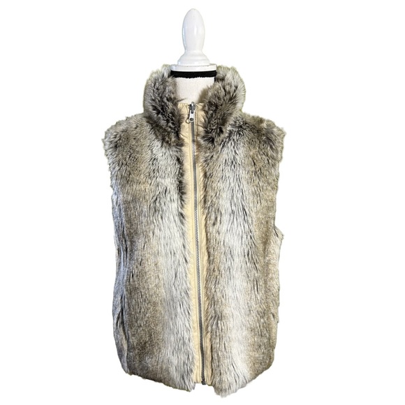 Weatherproof Garment Company Women’s Faux Fur Reversible Zip-Up Vest Tan M - Picture 1 of 7